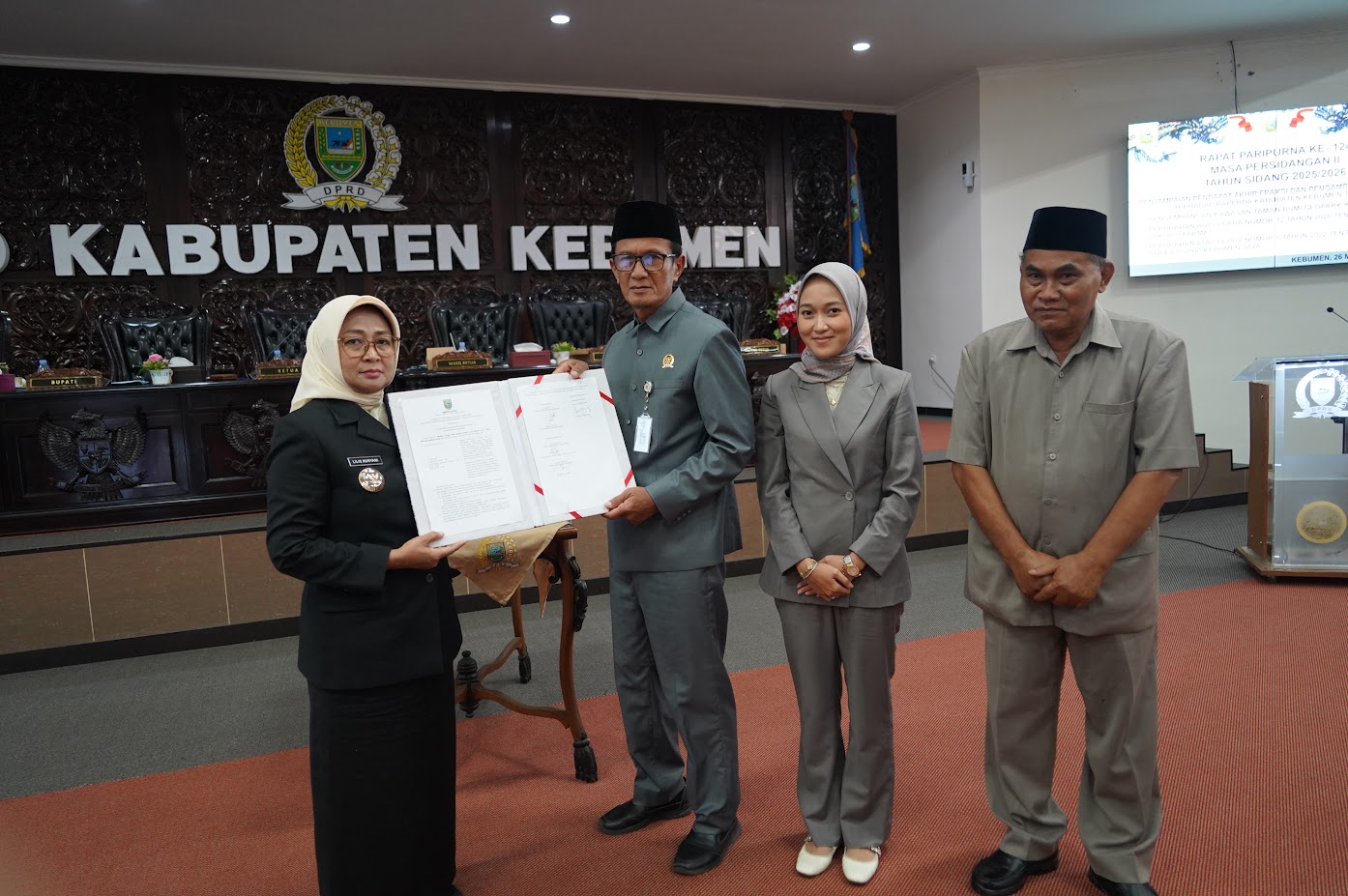 DPRD Kabupaten Kebumen dan Pemkab Kebumen Sepakati Tiga Raperda